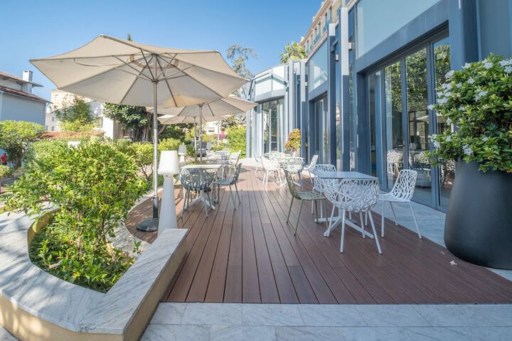 Terrace/Patio 97 of 99