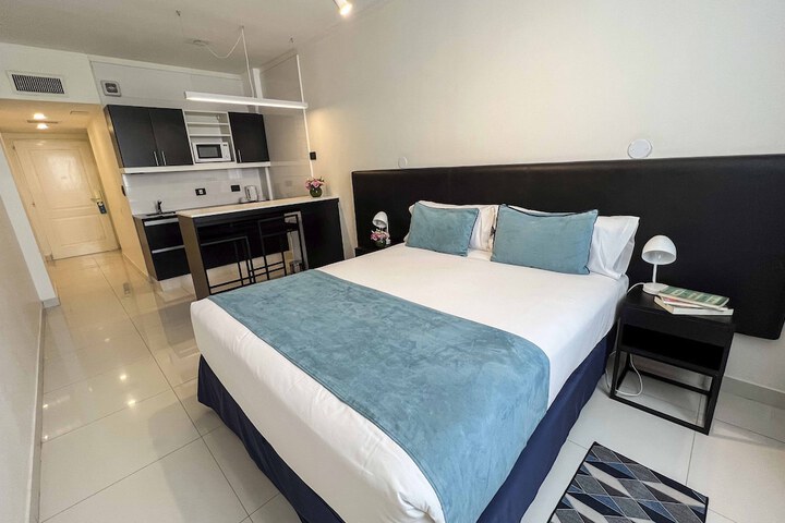 Room 8 of 55
