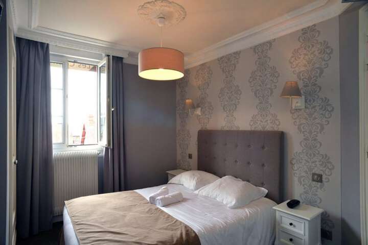 Room 7 of 89