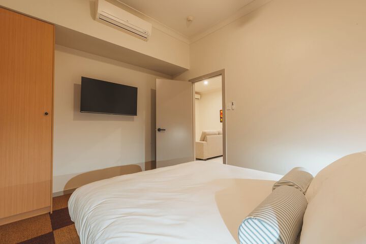 Room 26 of 123