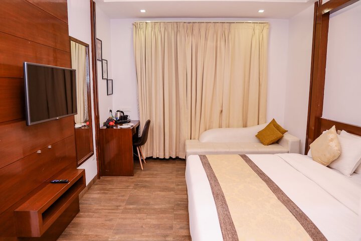 Room 12 of 47