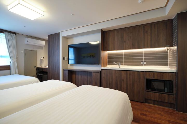 Private kitchenette