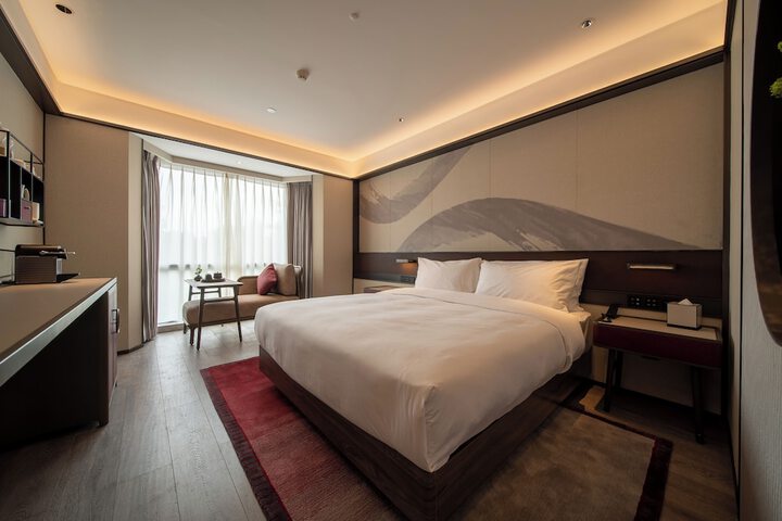 Room 21 of 46