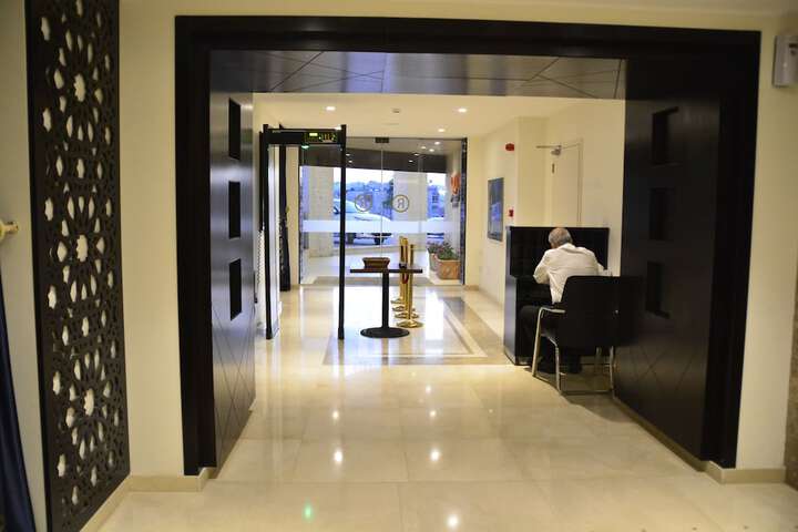 Hotel 35 of 39