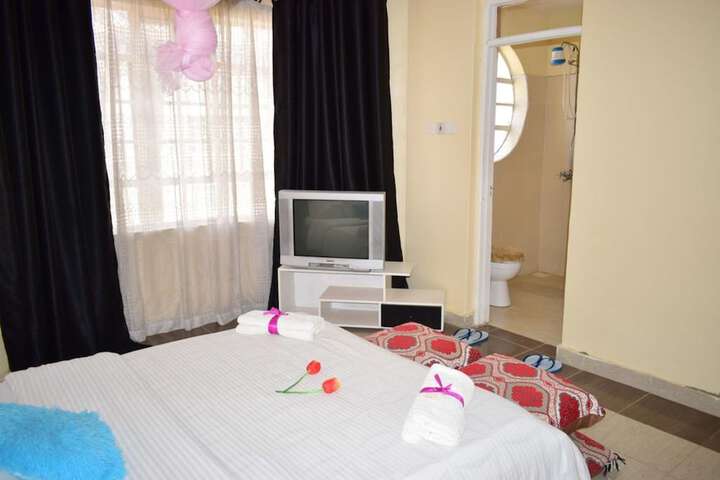 Room 3 of 30
