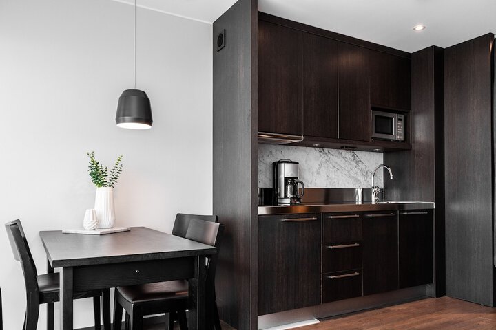 Private kitchenette