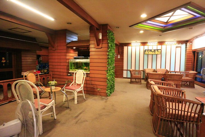 Hotel Interior 4 of 39