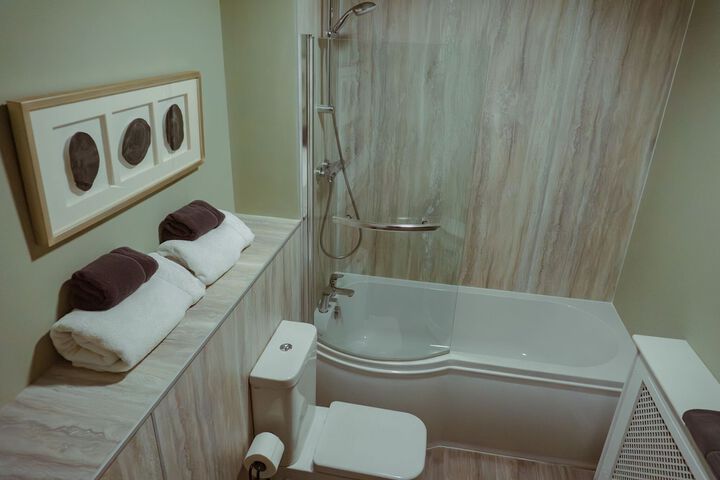 Room 34 of 97