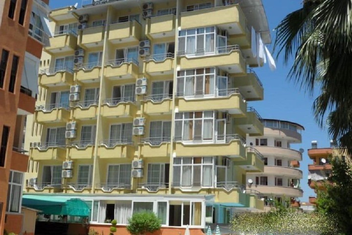 Cann Hotel