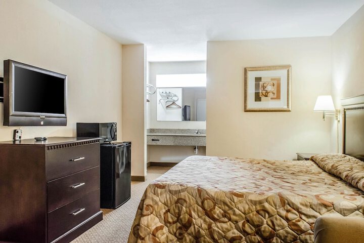 2 Double Beds (5 of 15)