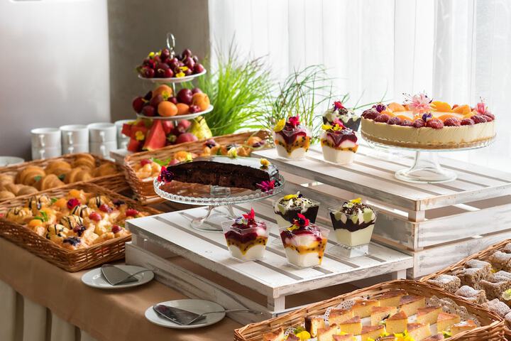 Breakfast buffet
