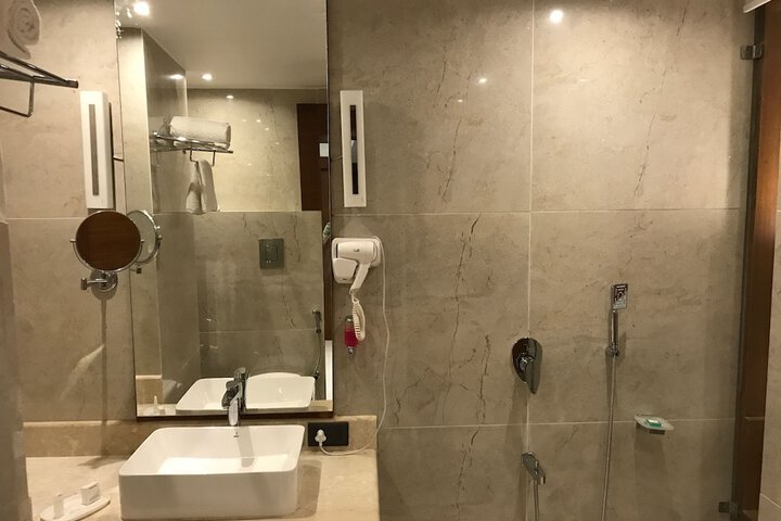 Room 30 of 58