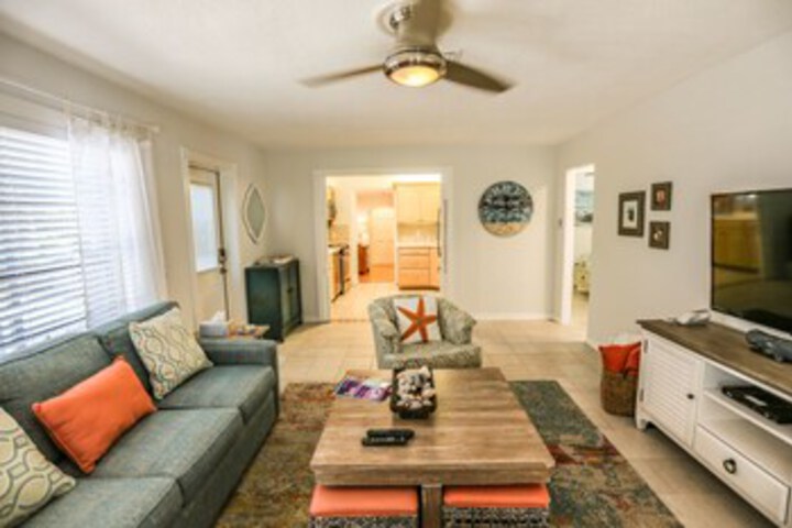 Room 14 of 28