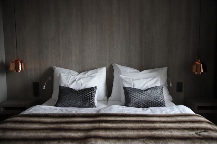 Room 32 of 86