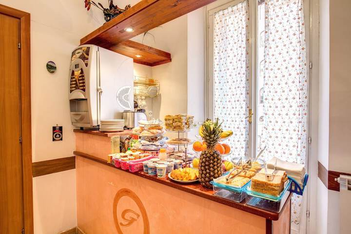 Breakfast area