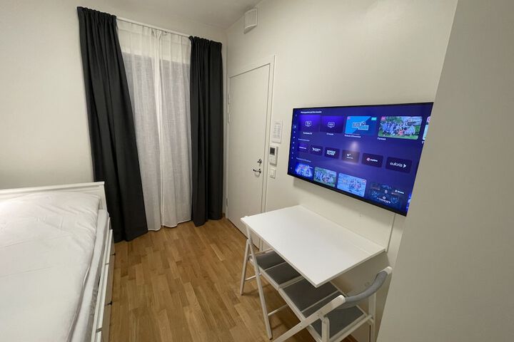 Room 4 of 22