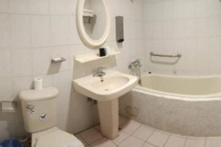 Min Chiao Hotel