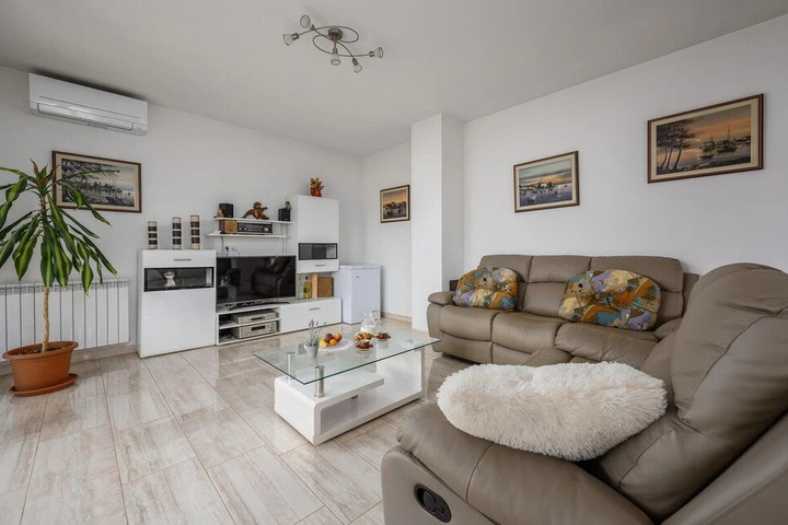 Awesome Home in Buje With Outdoor Swimming Pool Wifi and 2 Bedrooms