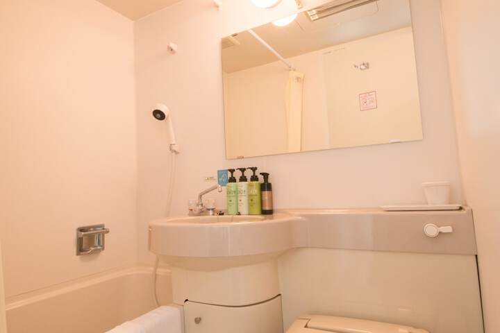 Clean Restrooms