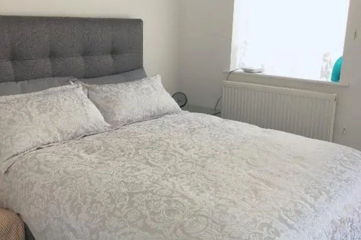 Exterior of Flat 1 Modern studio flat with free parking Netflix and private entrance