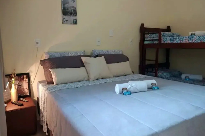 Room 2 of 17