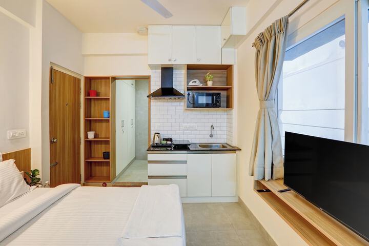 Room 7 of 28