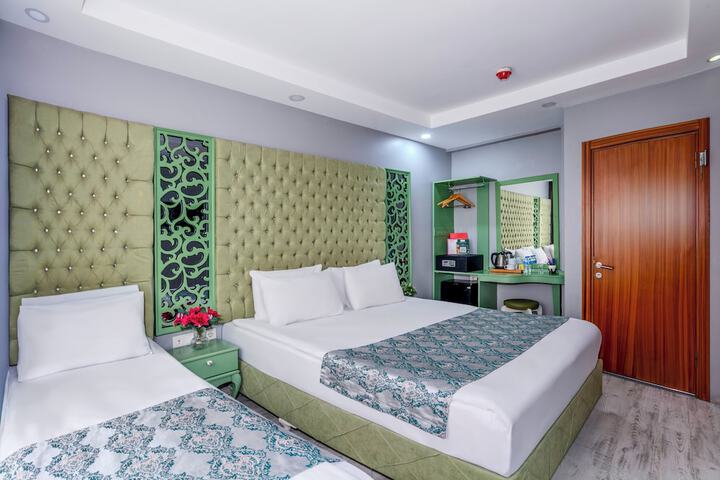 Room 15 of 42