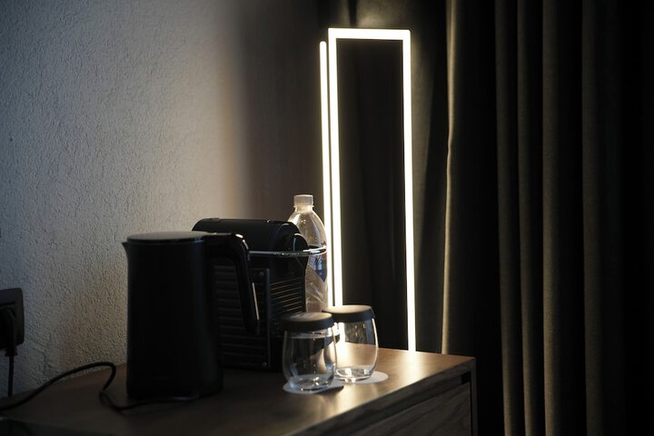 Room 13 of 104