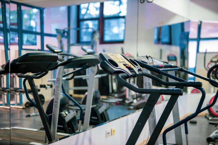 Health and Fitness 173 of 318