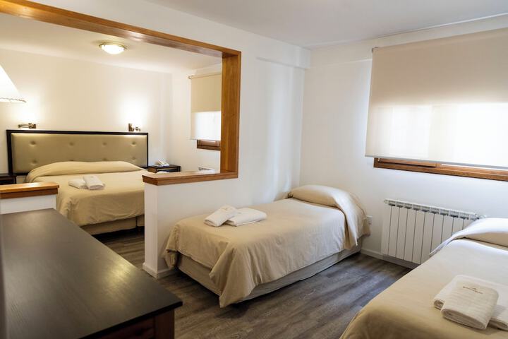 Room 15 of 50