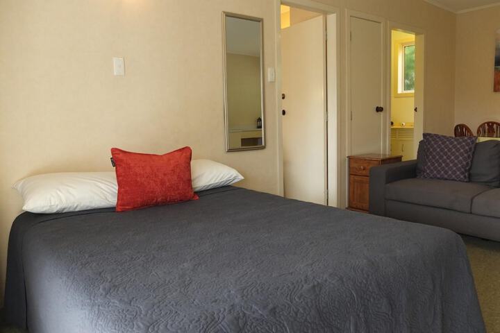 Room 18 of 41