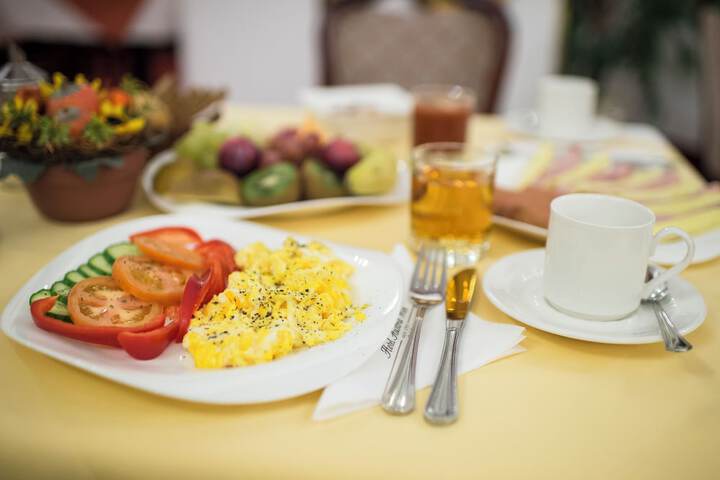 Breakfast/Coffee Service 42 of 48
