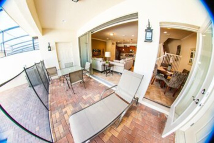 Terrace/Patio 2 of 66