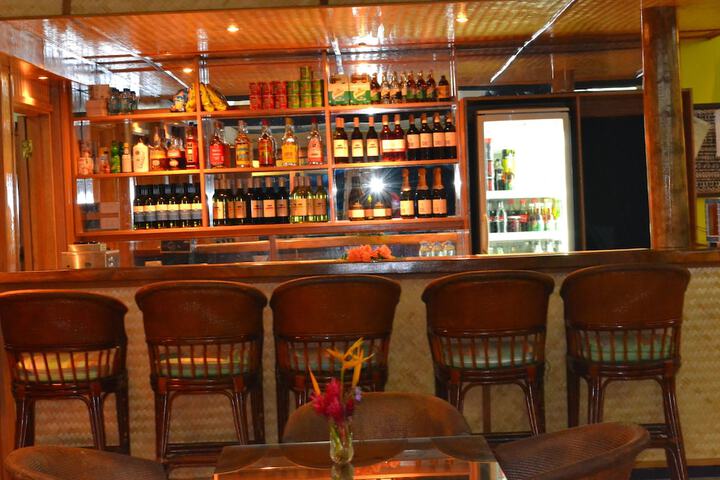 Lounge 123 of 146