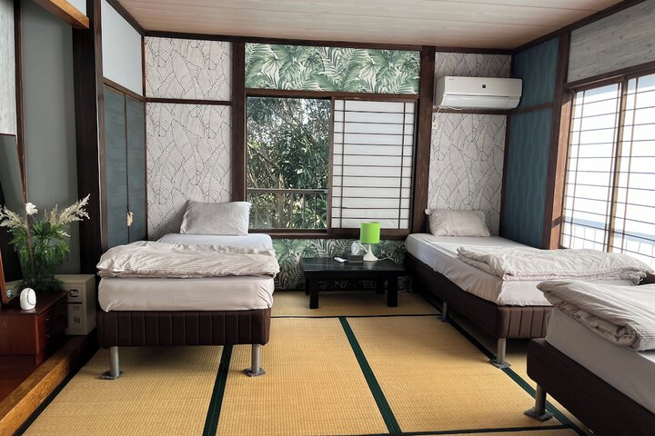 Room 37 of 172