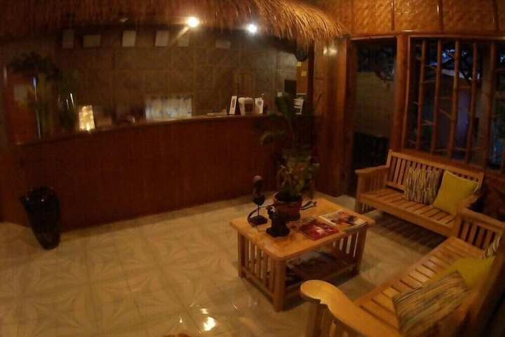 Hotel Interior 4 of 31