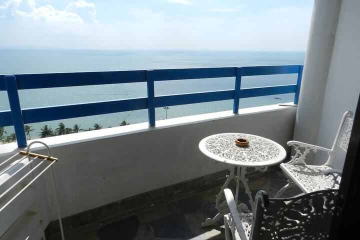 Terrace/Patio 258 of 259