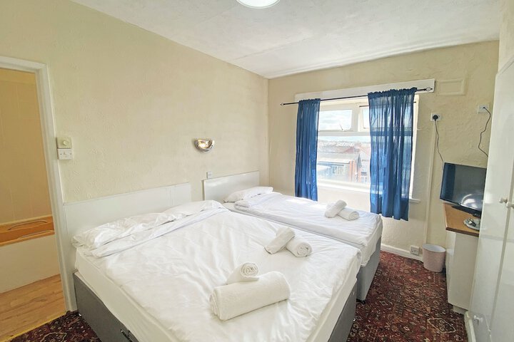 Room 22 of 41