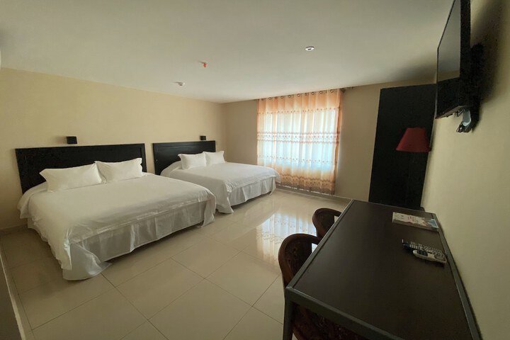 Room 17 of 48