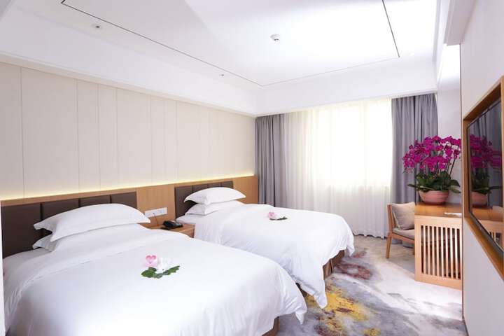Guangdong Zhuozun Jinsha Hotel