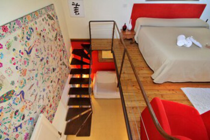 Room 28 of 29