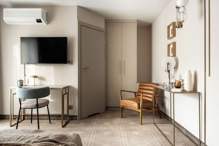 Room 30 of 73