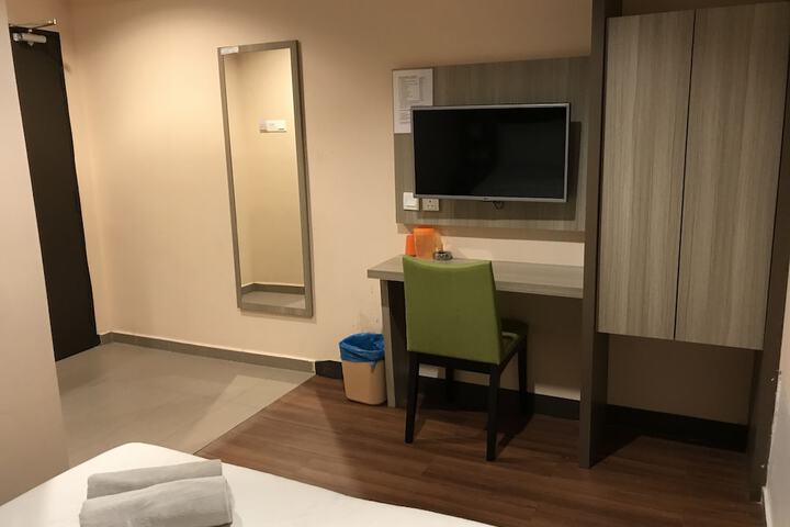 Room 14 of 45