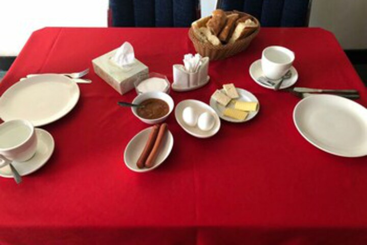Breakfast/Coffee Service 10 of 61