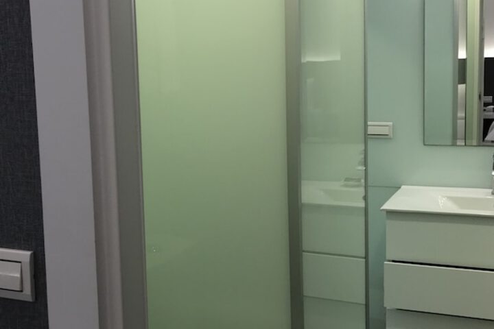 Room 28 of 40
