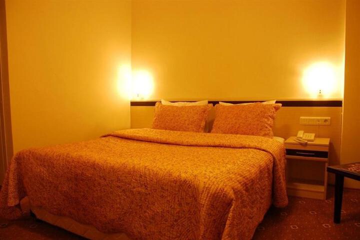OTEL BOSSINOP