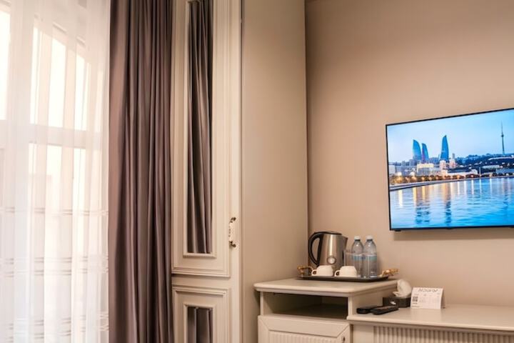 Parlament Hotel