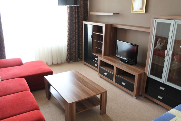 Room 19 of 44