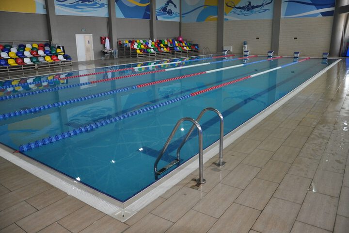 Pool 11 of 18