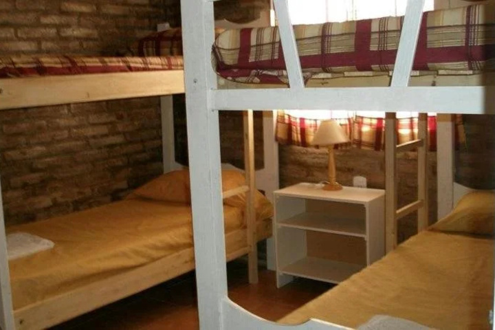 Room 6 of 22